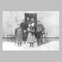 107-0022 Die Familie Duckwitz aus Toelteninken in den zwanziger Jahren in Plibischken.jpg